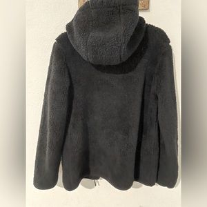 Reebok Women's Black Zip Up Teddy Hoodie Fleece Jacket with Pockets